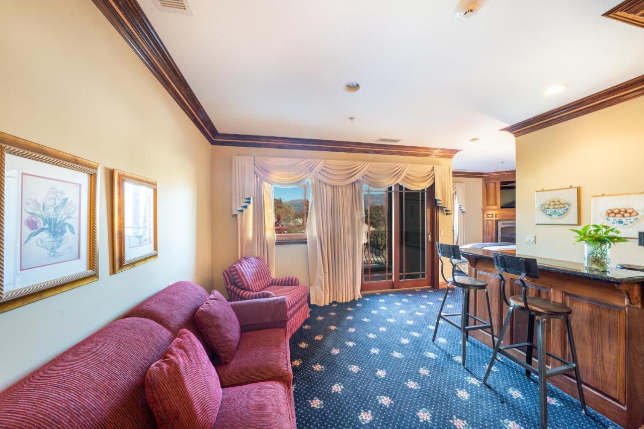 Stock Farm Inn Hopland エクステリア 写真